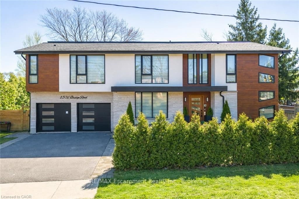 1526 Bridge Road